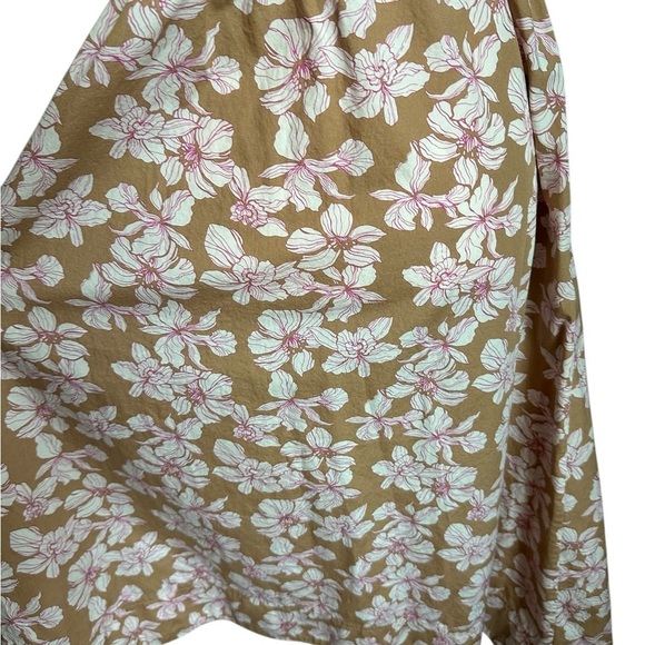 GAP Women MIDI HANKERCHIEF HEM DRESS Floral  multicolor Size L Petite - Picture 15 of 17